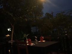 -Neary Khmer Restaurant