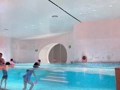 -涨巢·潮玩水疗局