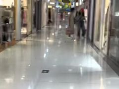 -新华贸购物中心(新华西道店)