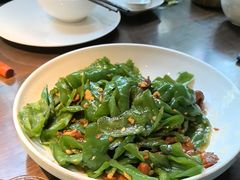土辣椒炒肉-西郊八号·山野江西菜(开发区店)