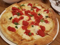 -城市大道红炉披萨烘焙坊