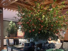 -八府香鸭·啫啫煲(华山路店)