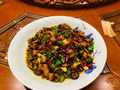 -万重锦·人文川菜馆(骡马市店)