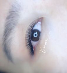 -纤纤玉手美甲美睫美容