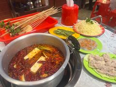 -大芊金重庆串串火锅(南京路店)