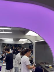 -宫铭烫发染发接发店