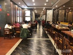 大堂-皇城坝小吃(科华成都王府井购物中心店)