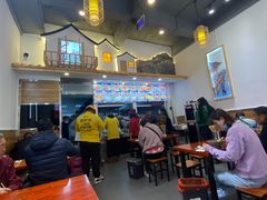 大堂-铁朋小锅米线(金星店)