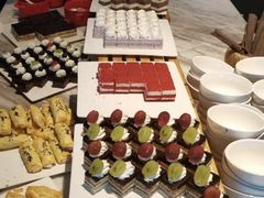 -筠咖啡西餐厅(上海国展宝龙丽筠酒店)