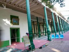 -艾提尕尔清真寺