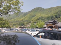 -安吉龙王山峡谷漂流