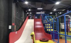 -蹦贝运动中心·蹦床·攀岩·闯关(龙岗店)