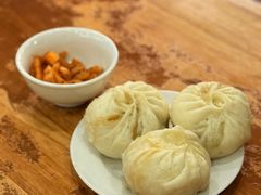 -胡成记口蘑龙眼包子(盐道街店)