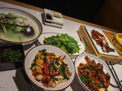 -小京廷北京烤鸭|山野贵州菜(梵华里店)