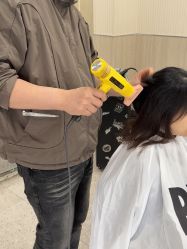 -PE SALON