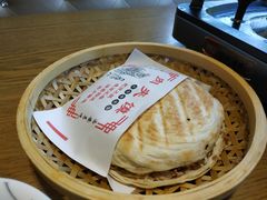 肉夹馍-名羊天下陕北横山铁锅炖羊肉(博文路店)