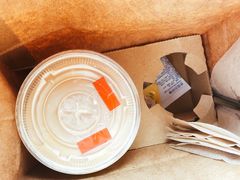 -红跑车蛋糕世界(清江路店)