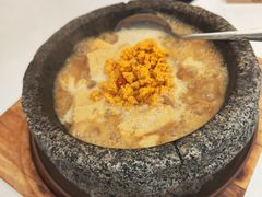 -品海楼·大连海胆锅贴馆(东港店)