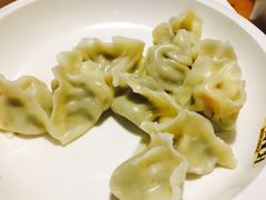 -LENBACH兰巴赫西餐啤酒坊(大连星海广场店)