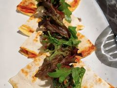 -LESCEDARS Brasserie Bistro香柏树