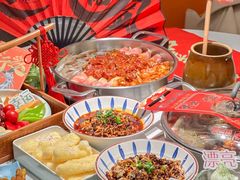 -黄记煌三汁焖锅(新佳丽江汉路店)