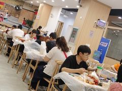 大堂-江城燕子大排档(江汉路步行街店)