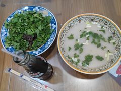 -天发芽·何记葫芦头泡馍·老字号(小南门店)