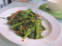 -明记烧鱼美味店