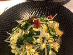 菠菜豆芽拌面筋-汉唐宴长安食府