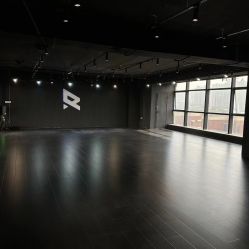 -Vr Dance舞蹈工作室