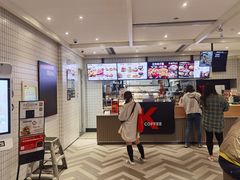 -肯德基(成山路地铁站店)