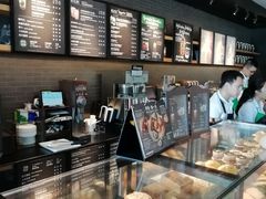 -星巴克臻选(莘庄仲盛店)