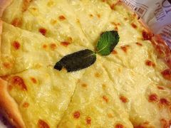 洛奇榴莲披萨-MR.ROCKY洛奇先生RESTAURANT&BAR(宝安壹方城店)