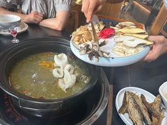-野菌皇海景野生菌火锅(滨海大道店)