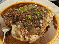 -郑猛记石岐鸽主题餐厅(长江店)