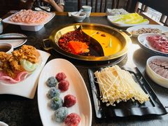 -小天鹅火锅·一线江景洪鼎旗舰店(洪崖洞店)