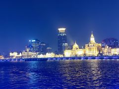 -黄浦江游览十六铺3号码头网红自助餐