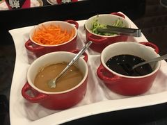 -鼎极鸳鸯锅。铁板烧-新营店