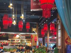 -老滇山寨•云南特色菜•地方菜•民族风情歌舞表演(金碧店)