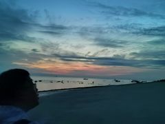 -贝壳沙滩