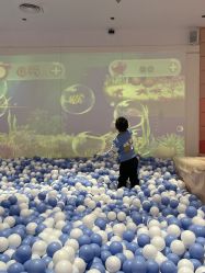 -奈尔宝·儿童乐园·亲子餐厅(华采天地店)