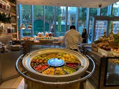 -两咖啡自助餐厅(静安香格里拉酒店)
