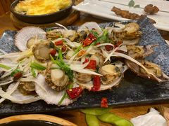 油泼扇贝-老东镇啤酒屋海鲜加工·蒸汽海鲜·海鲜烧烤(台东店)