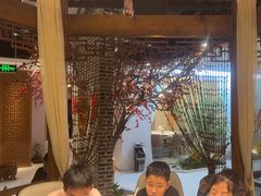 -万重锦·人文川菜馆(骡马市店)