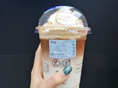 法式布蕾拿铁-瑞幸咖啡(中原万达店)