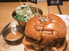 -半吨 Halfton&Friends(车公庙店)