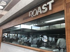 -ROAST coffee & eatery