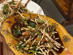 酸菜拌折耳根-老凯里苗岭酸汤鱼酸汤牛肉(百里杜鹃路店)