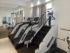 -RM GYM健身私教馆(白云元立方创意园店)