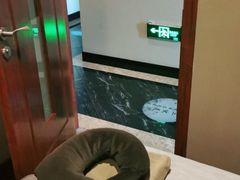 -裕和堂中医推拿艾灸(太古汇臻品店)